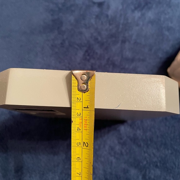 Hobby Lobby Wooden Giraffe and Matching Plaque Set - Picture 10 of 11